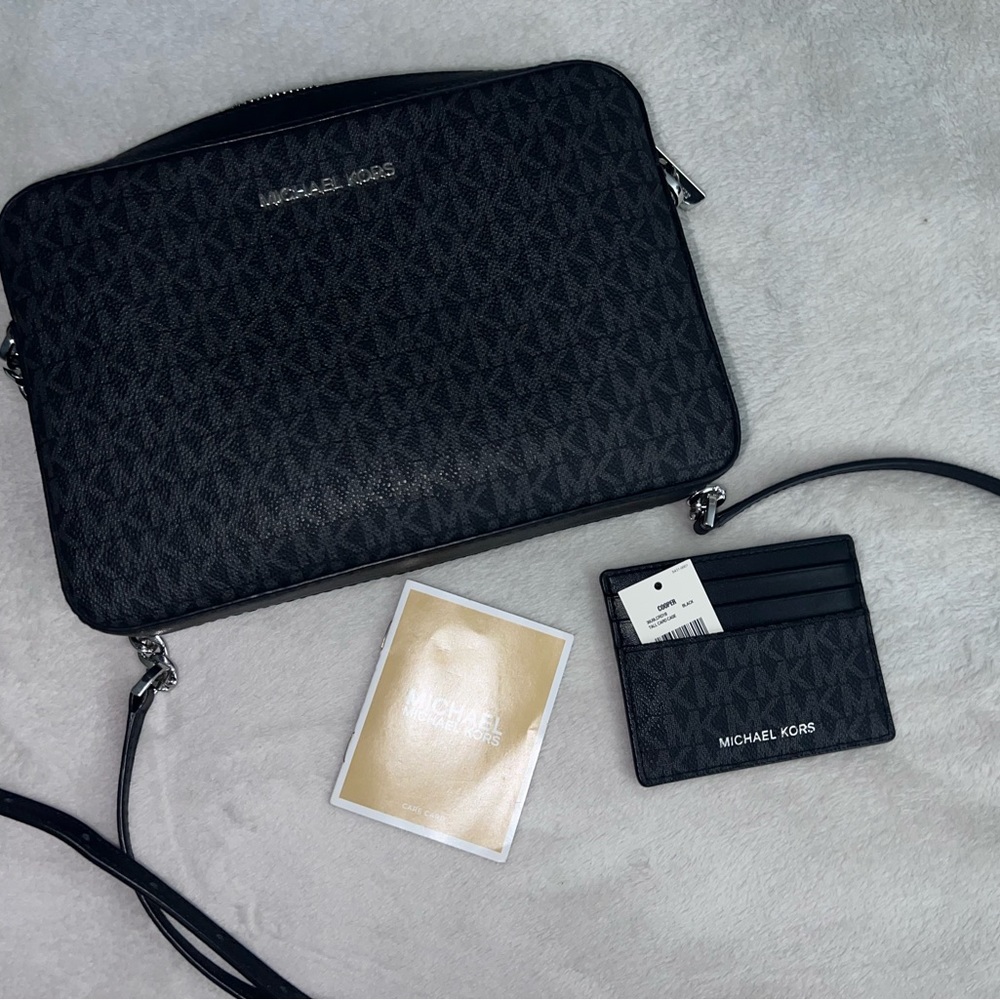 Michael Kors Jet Set Crossbody & Card holder bundle